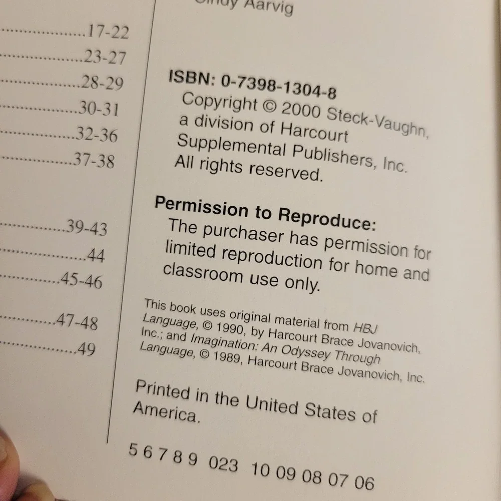 Middle School Capitalization & Punctuation Steck-Vaughn Workbook 46 Pages